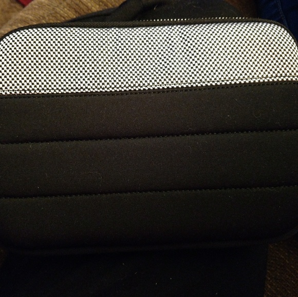 Mini tablet case - Picture 2 of 3